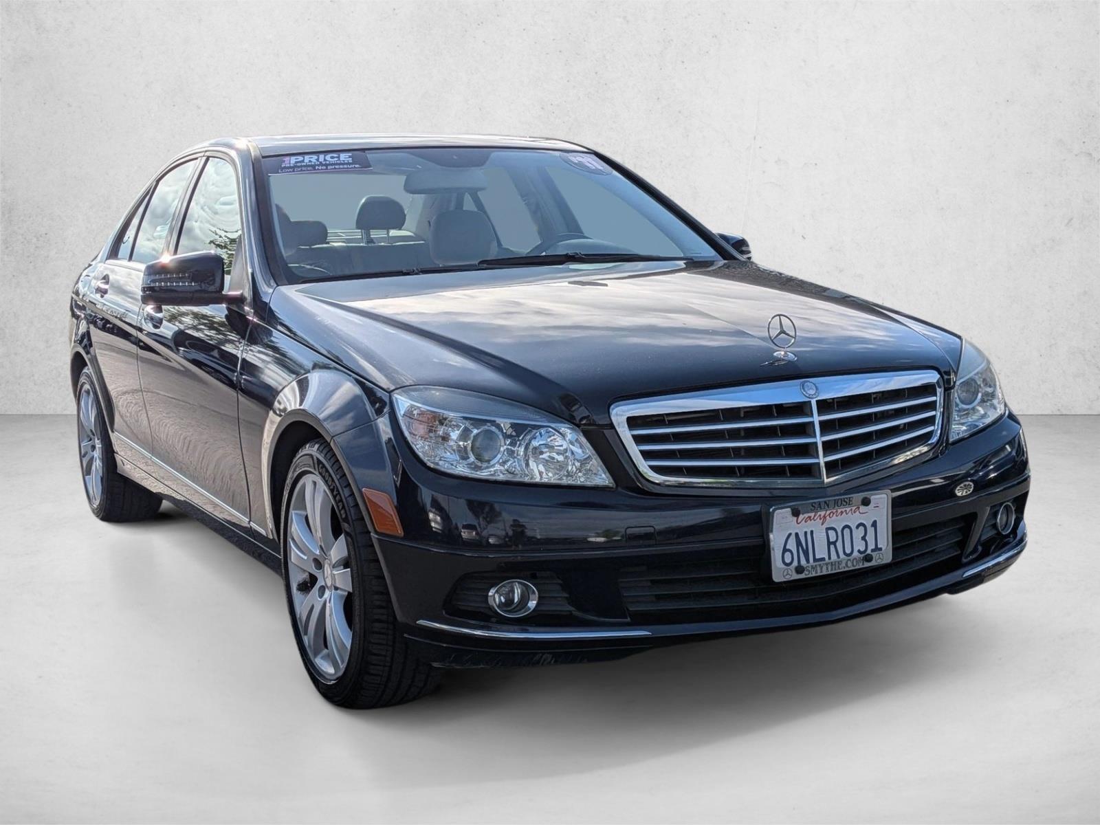 2011 Mercedes-Benz C-Class C 300 photo 3