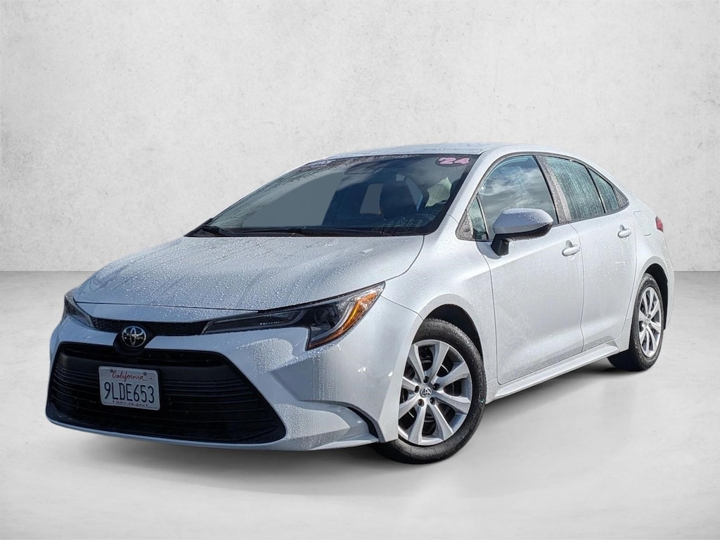 Used 2024 Toyota Corolla LE Sedan