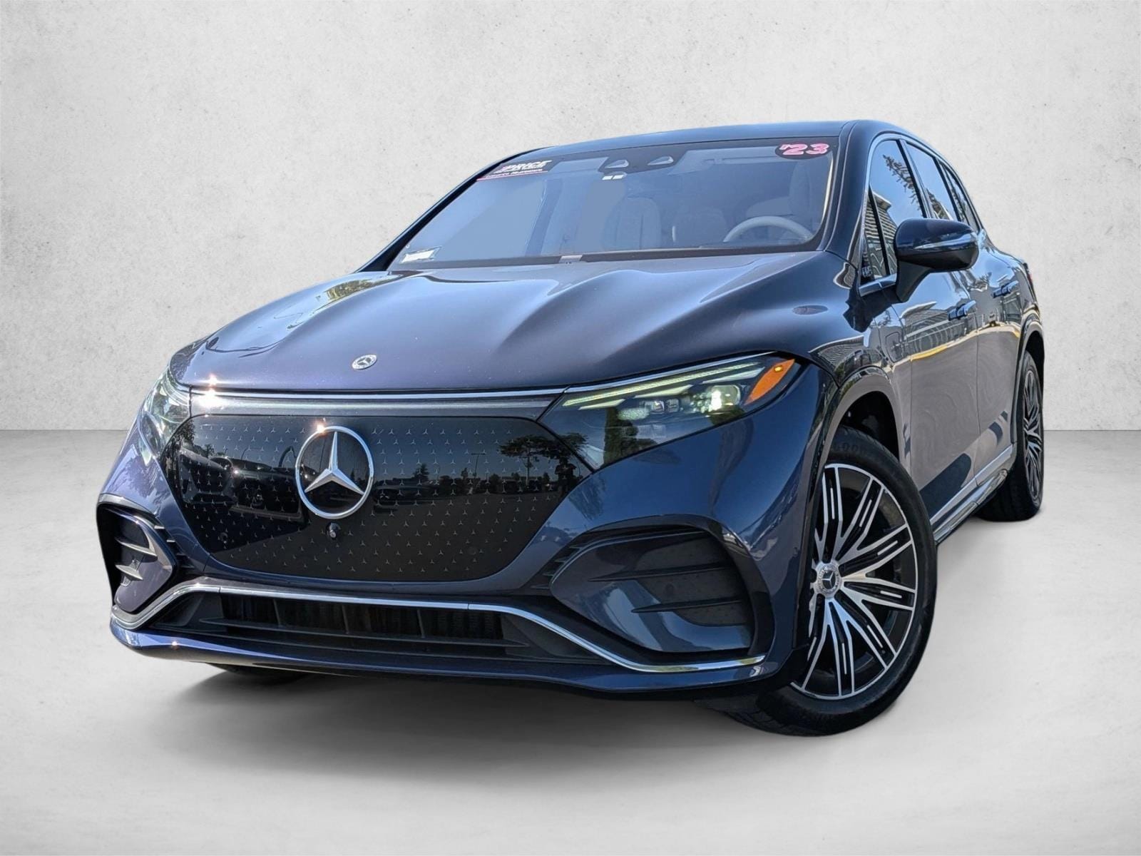 2023 Mercedes-Benz EQS SUV EQS 450 4MATIC Auto's photo