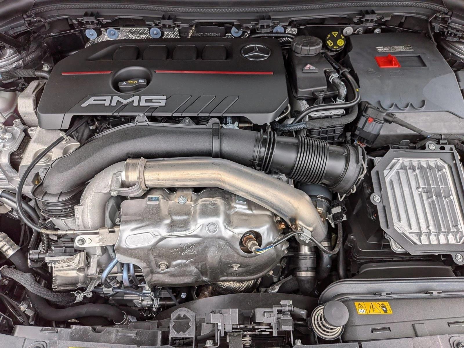 2026 Mercedes-Benz GLA AMG GLA 35 - Photo 16