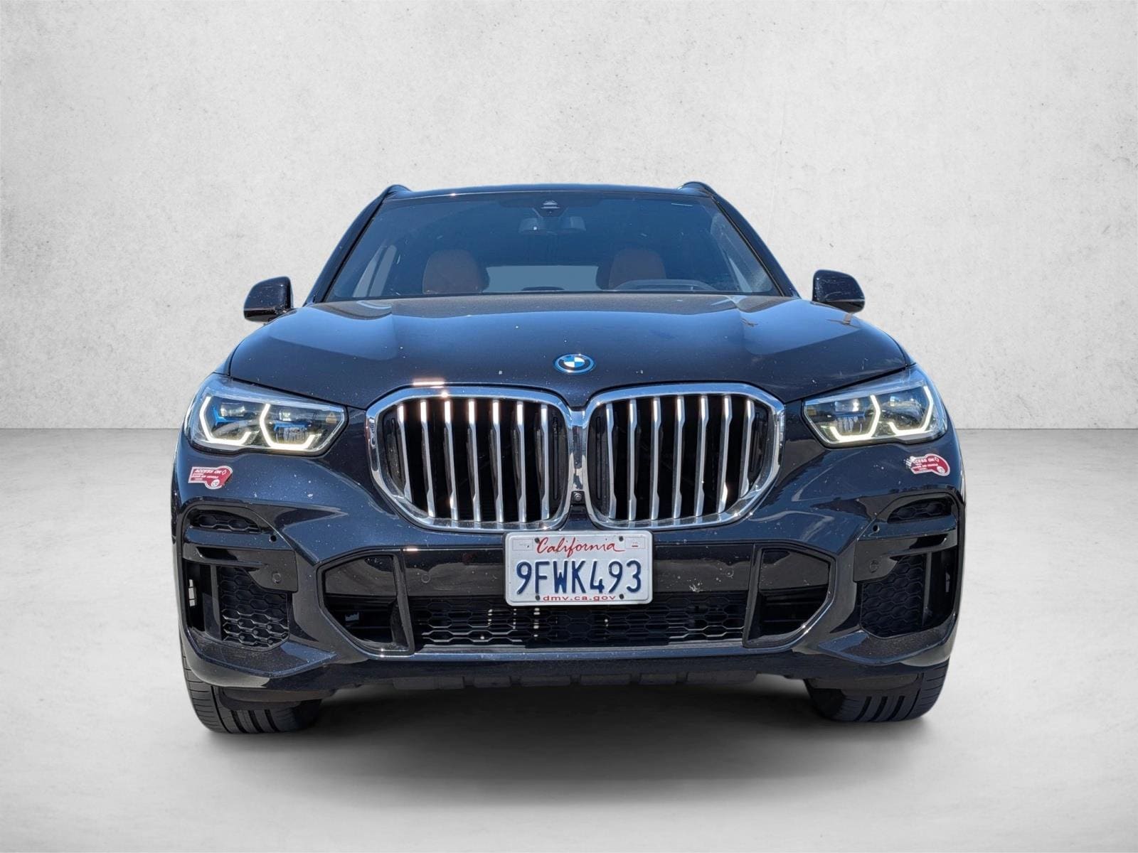 2023 BMW X5 xDrive45e photo 2