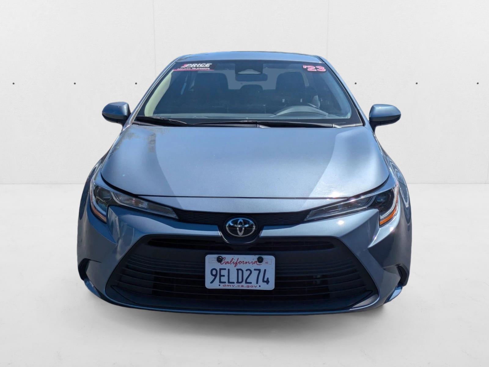 2023 Toyota Corolla LE photo 2