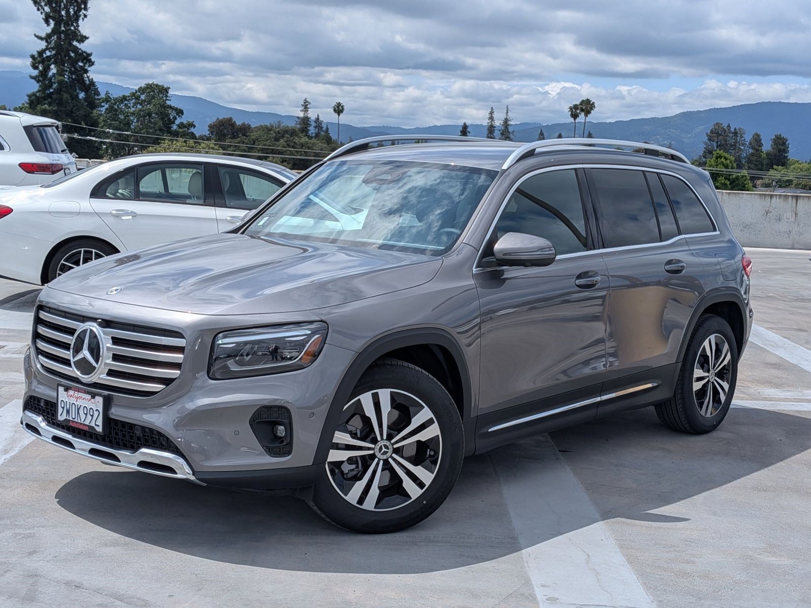 2026 Mercedes-Benz GLB GLB 250's photo