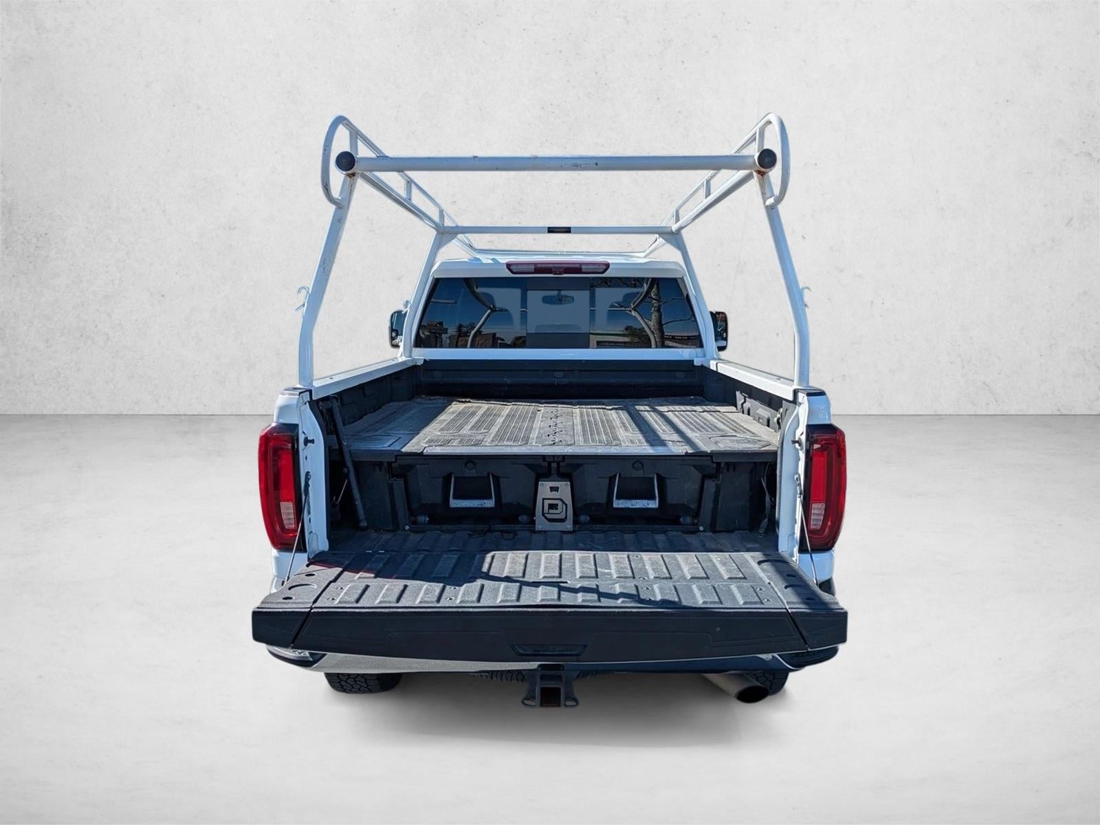 2022 GMC Sierra 2500HD SLT photo 6