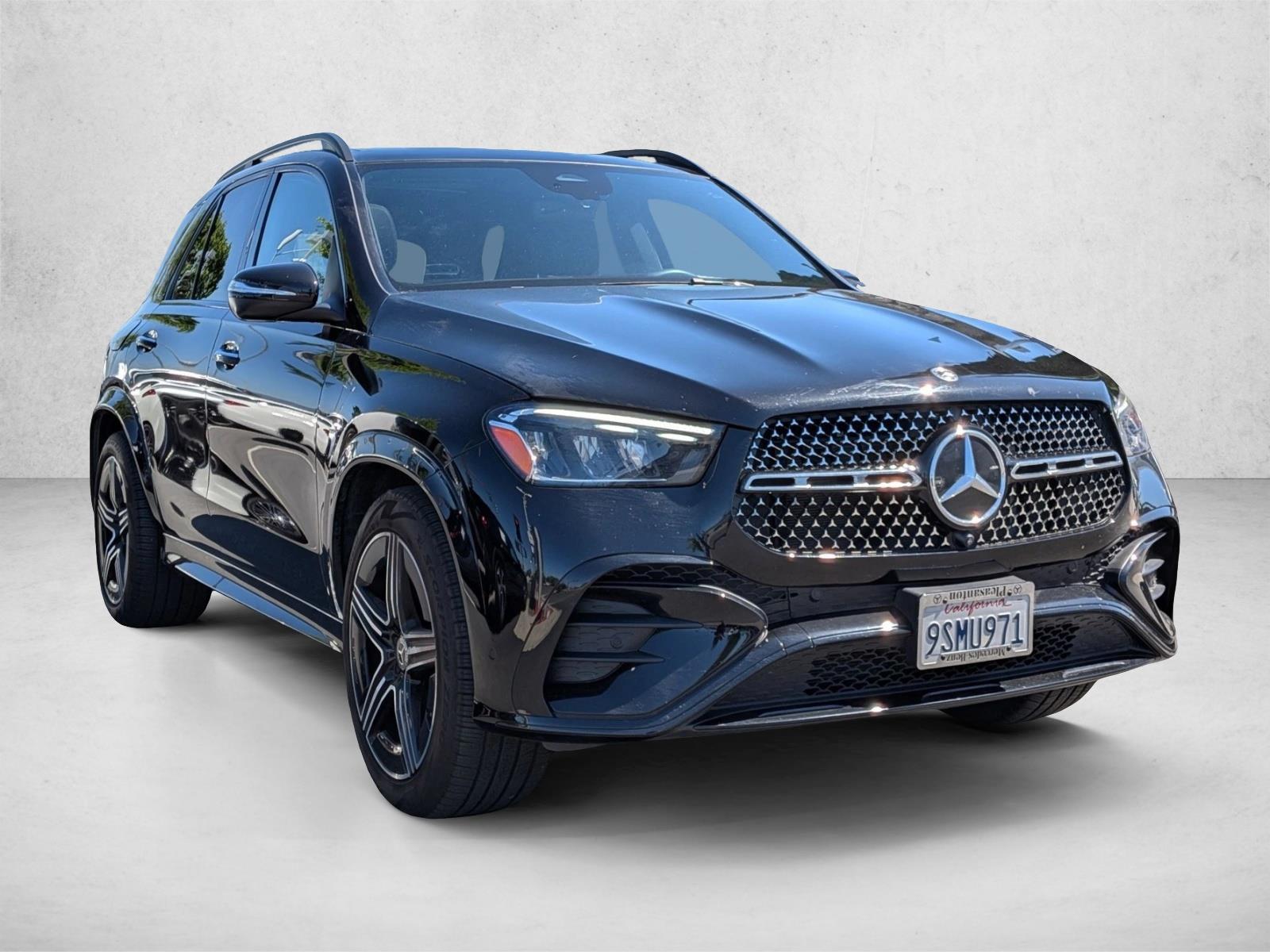 2025 Mercedes-Benz GLE 4MATIC photo 3