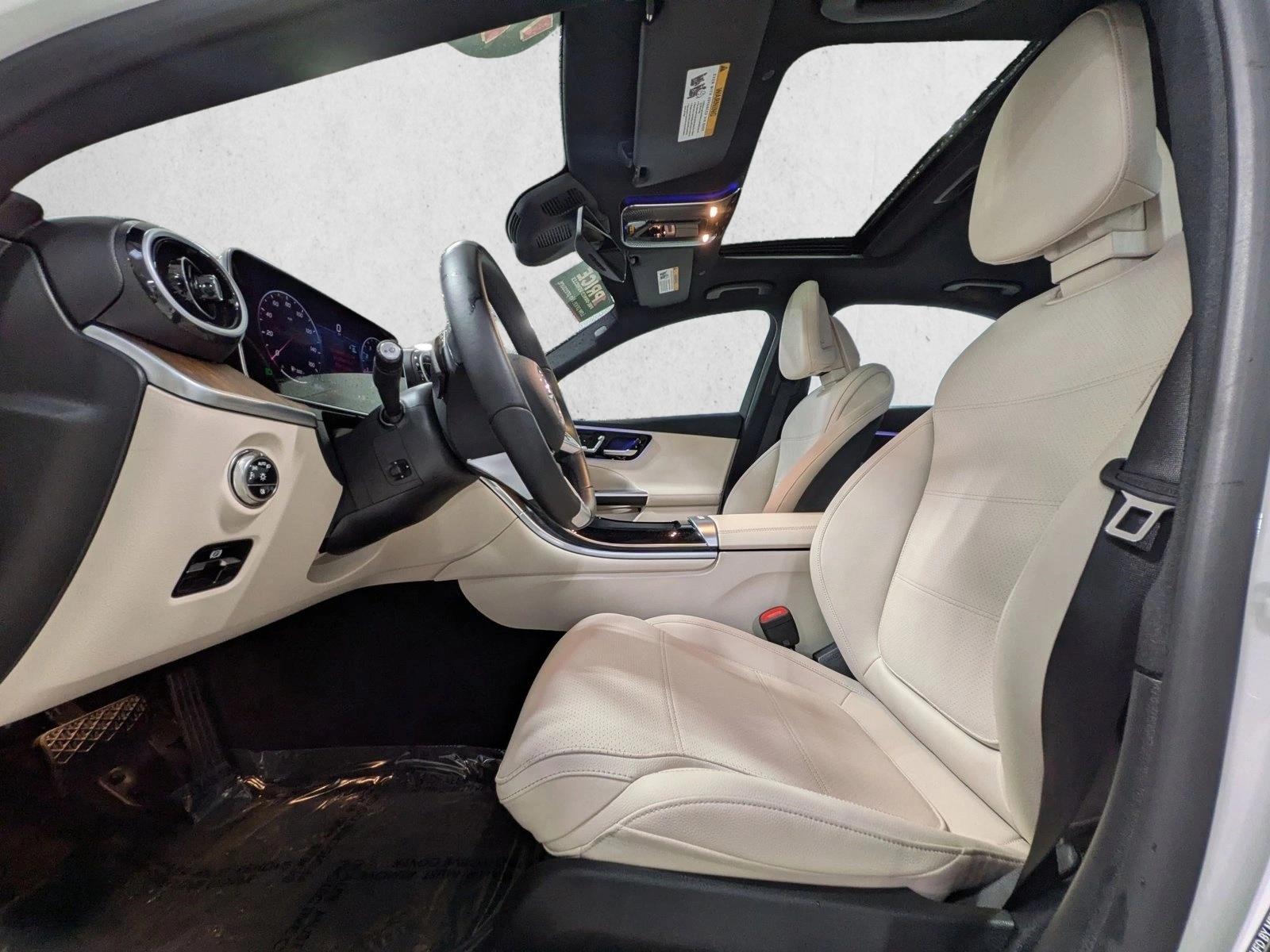 2025 Mercedes-Benz C-Class Sedan C 300 - Photo 16