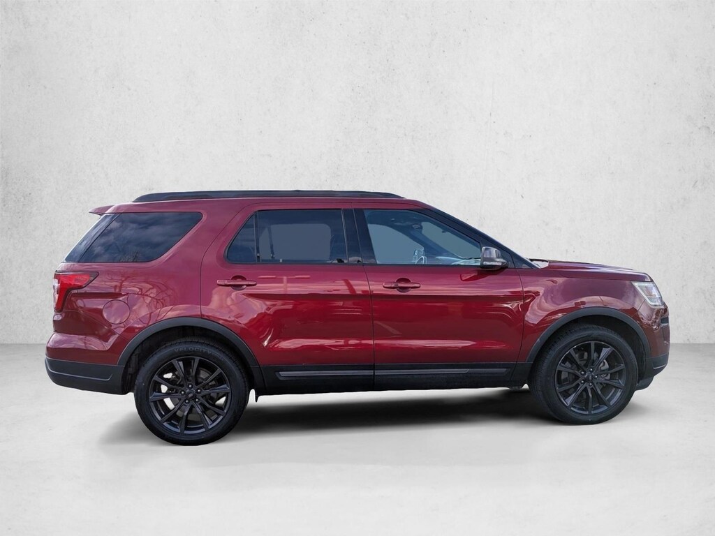 Used 2018 Ford Explorer XLT SUV