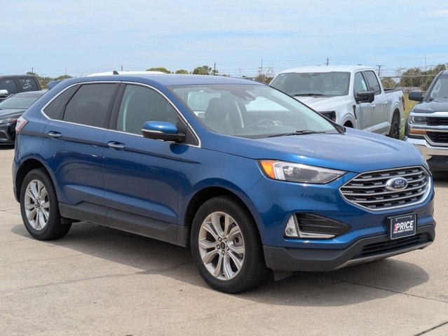 2024 Ford Edge Titanium photo 3