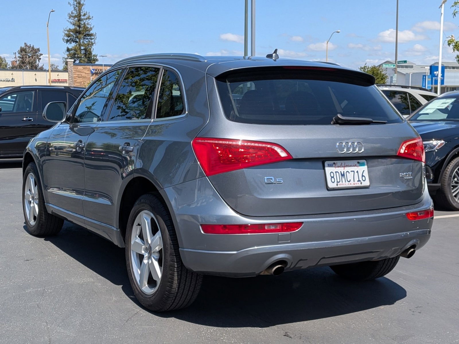2012 Audi Q5 2.0T Premium Plus photo 3