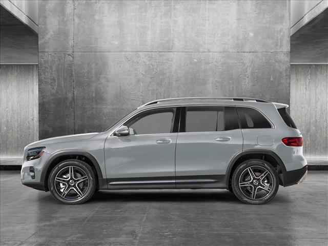 2025 Mercedes Benz GLB 250 4MATIC photo 3