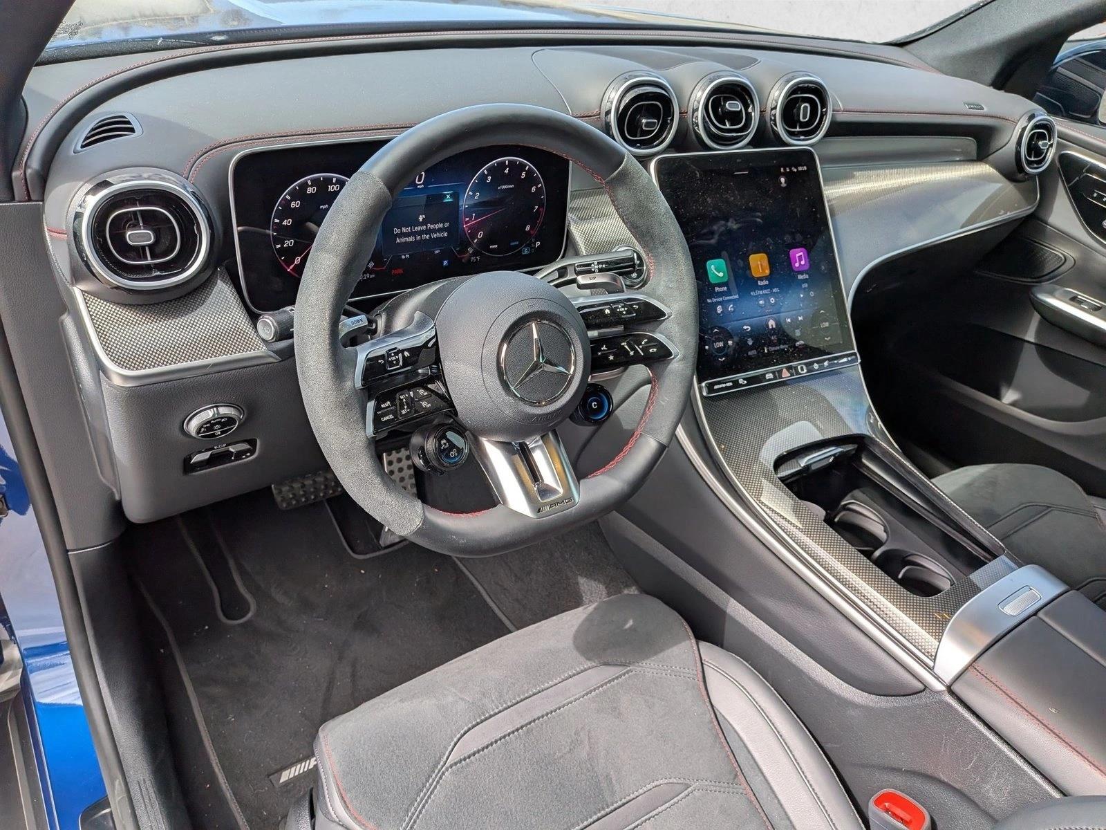 2025 Mercedes-Benz GLC AMG GLC43 - Photo 9