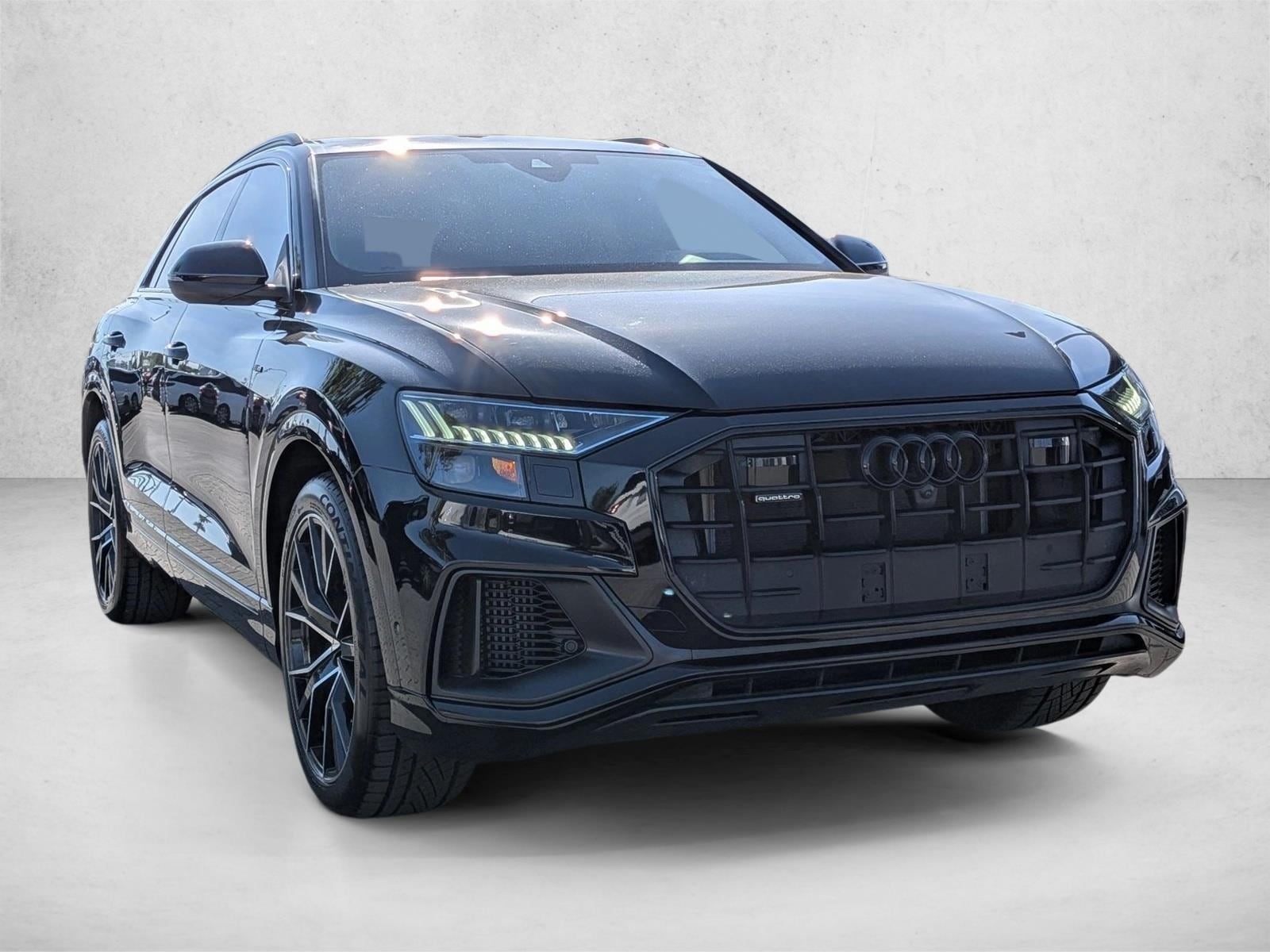 2022 Audi Q8 55 Premium photo 2