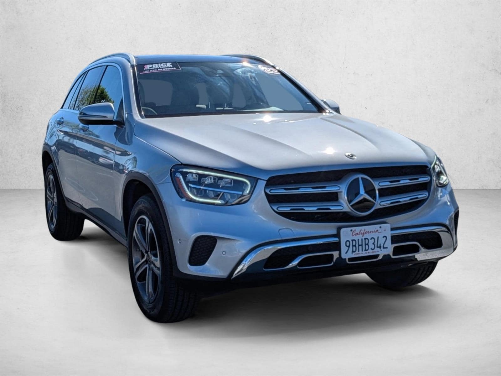 2022 Mercedes-Benz GLC 4MATIC photo 2