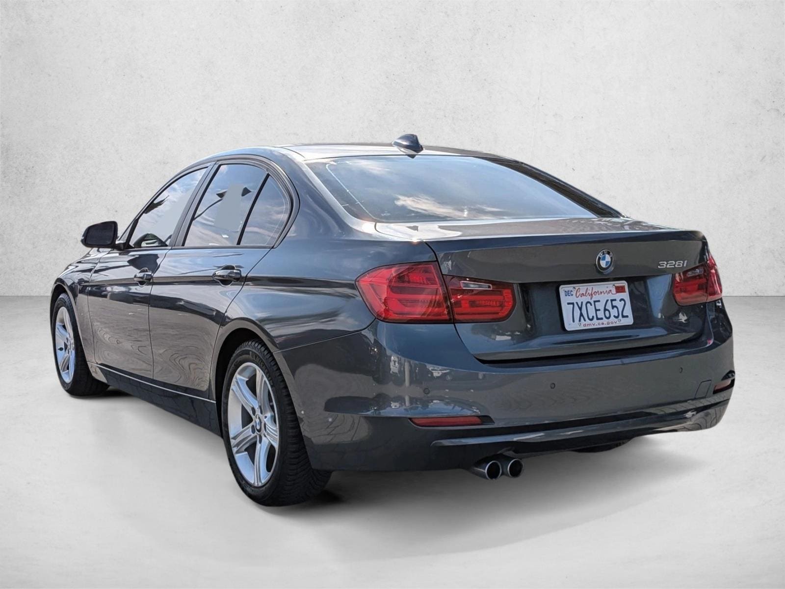 2014 BMW 3 Series photo 3