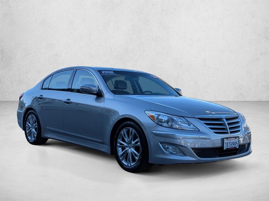 Used 2013 Hyundai Genesis 3.8 Sedan