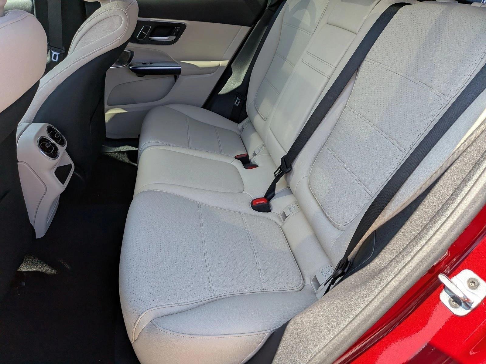 2026 Mercedes-Benz GLC Base - Photo 15