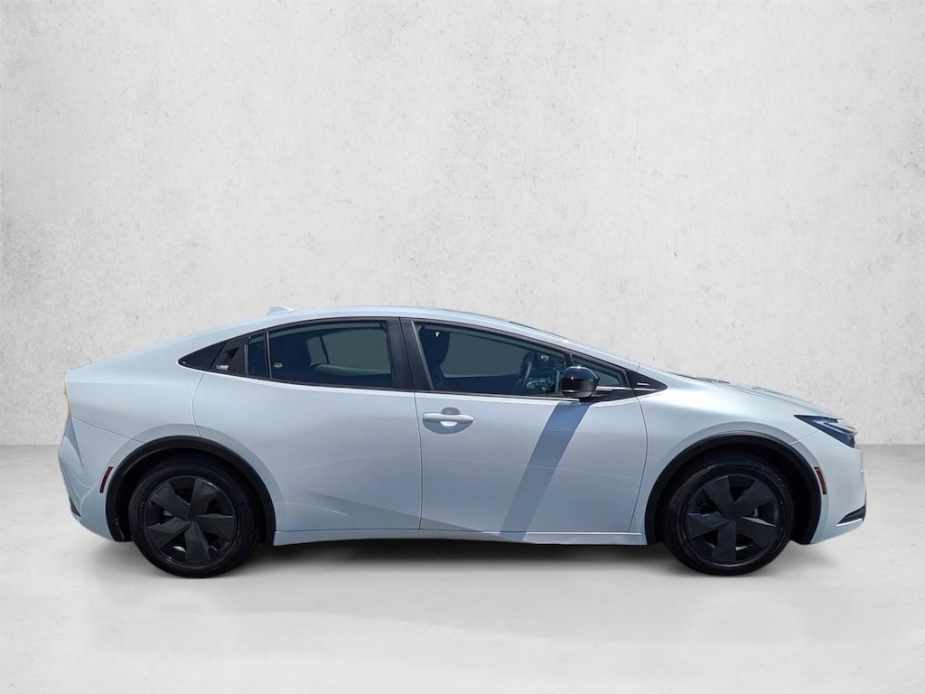 Used 2024 Toyota Prius LE Hatchback