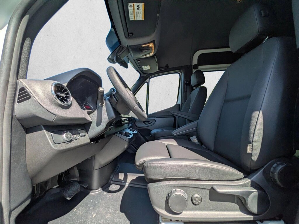 New 2026 Mercedes-Benz Sprinter Cargo Van 2500 High Roof I4 Diesel HO 170" RWD Van Cargo Van