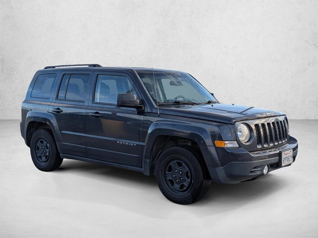 Used 2016 Jeep Patriot Sport SUV