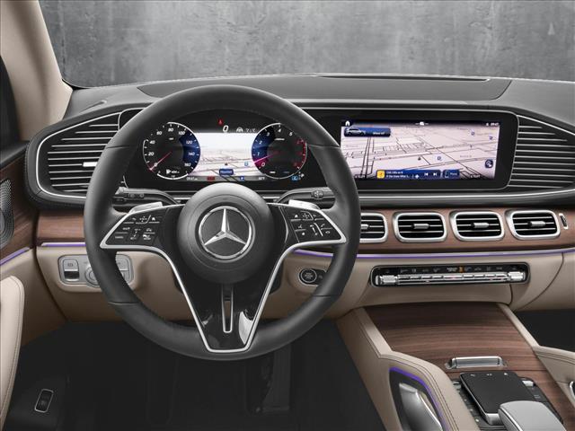 2025 Mercedes Benz GLS 450 4MATIC photo 4