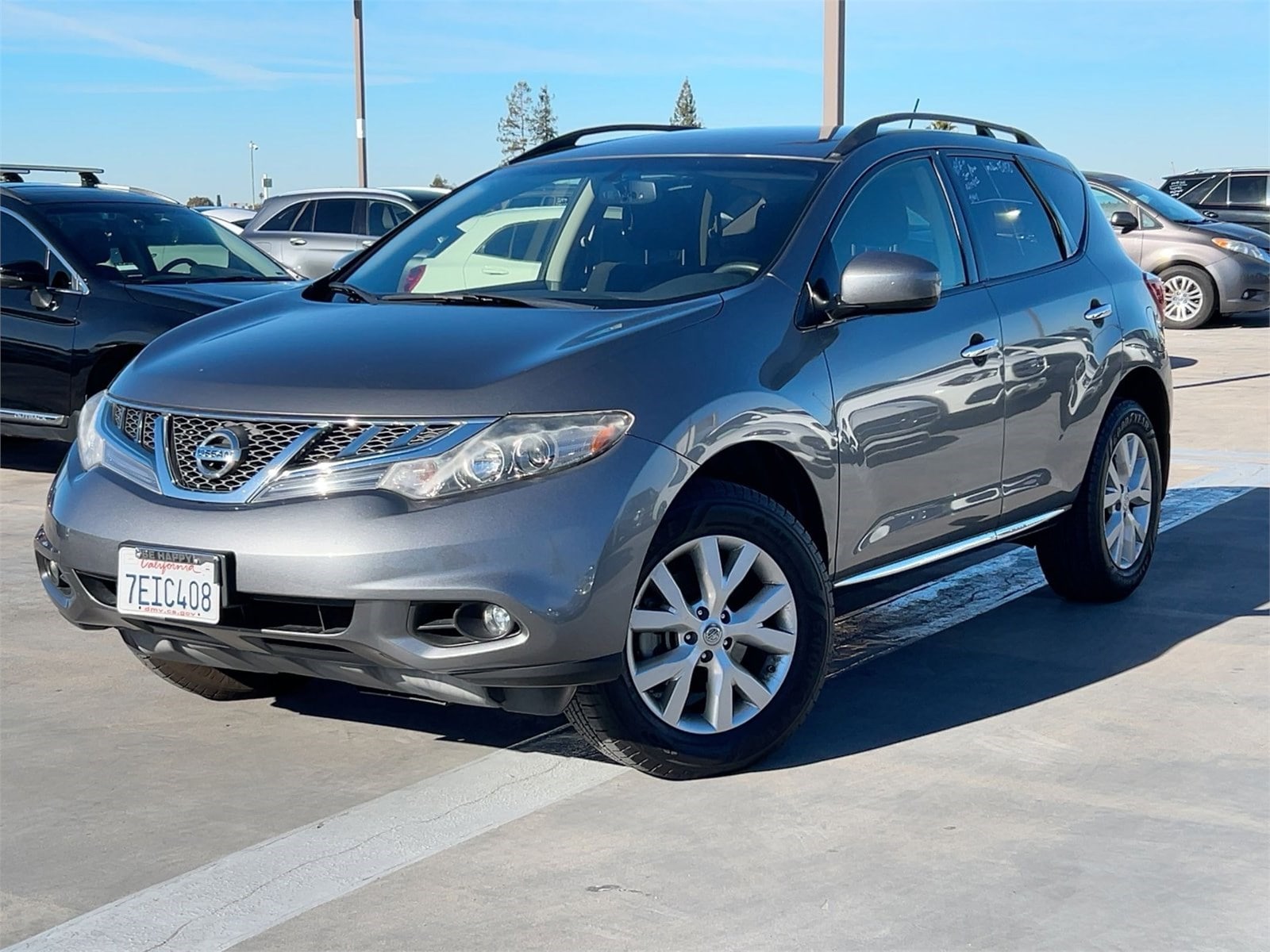 2014 Nissan Murano SV's photo