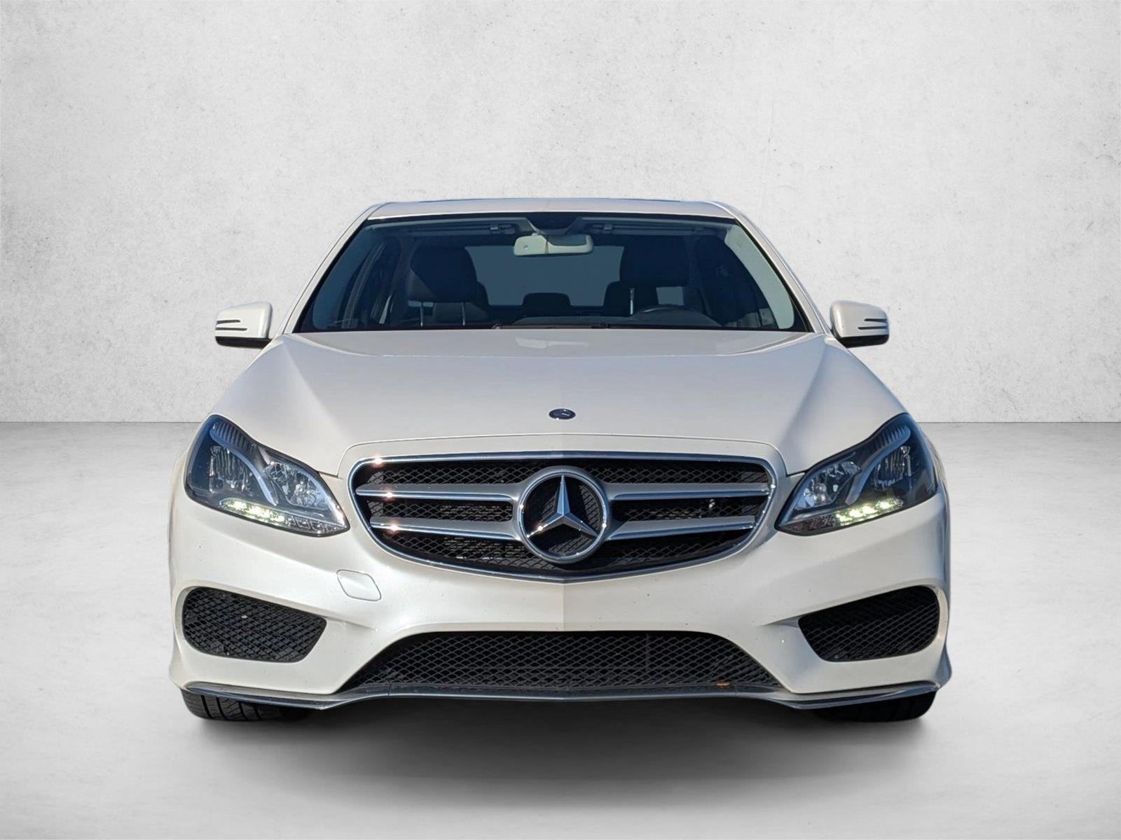 2014 Mercedes Benz E 350 Sport photo 2
