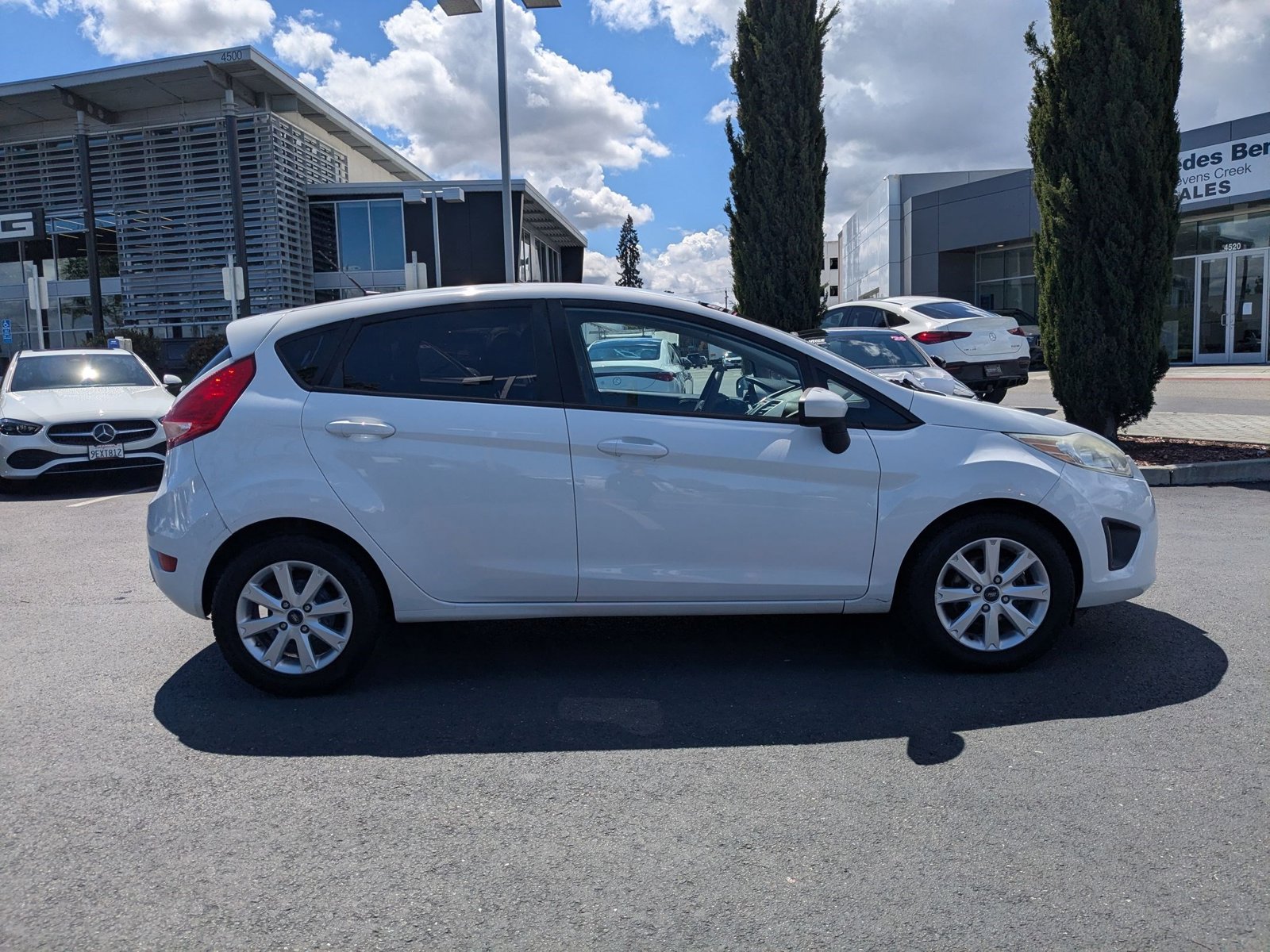 2011 Ford Fiesta SE photo 4