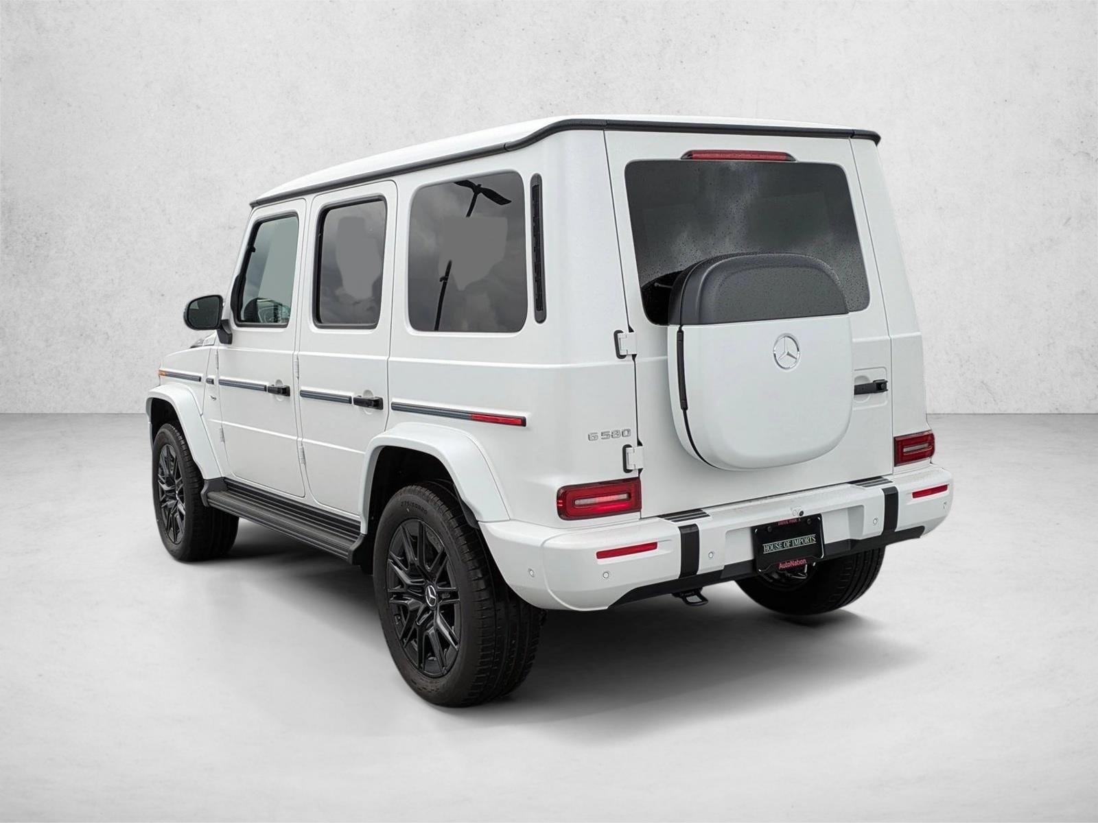 2025 Mercedes-Benz G-Class G580 - Photo 9