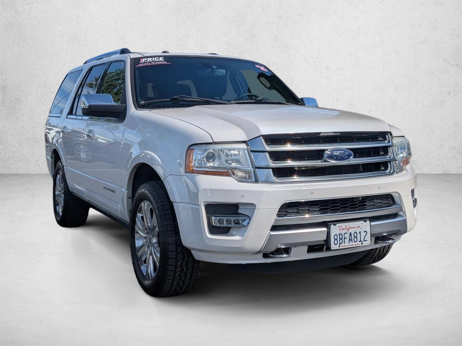 2016 Ford Expedition Platinum photo 2