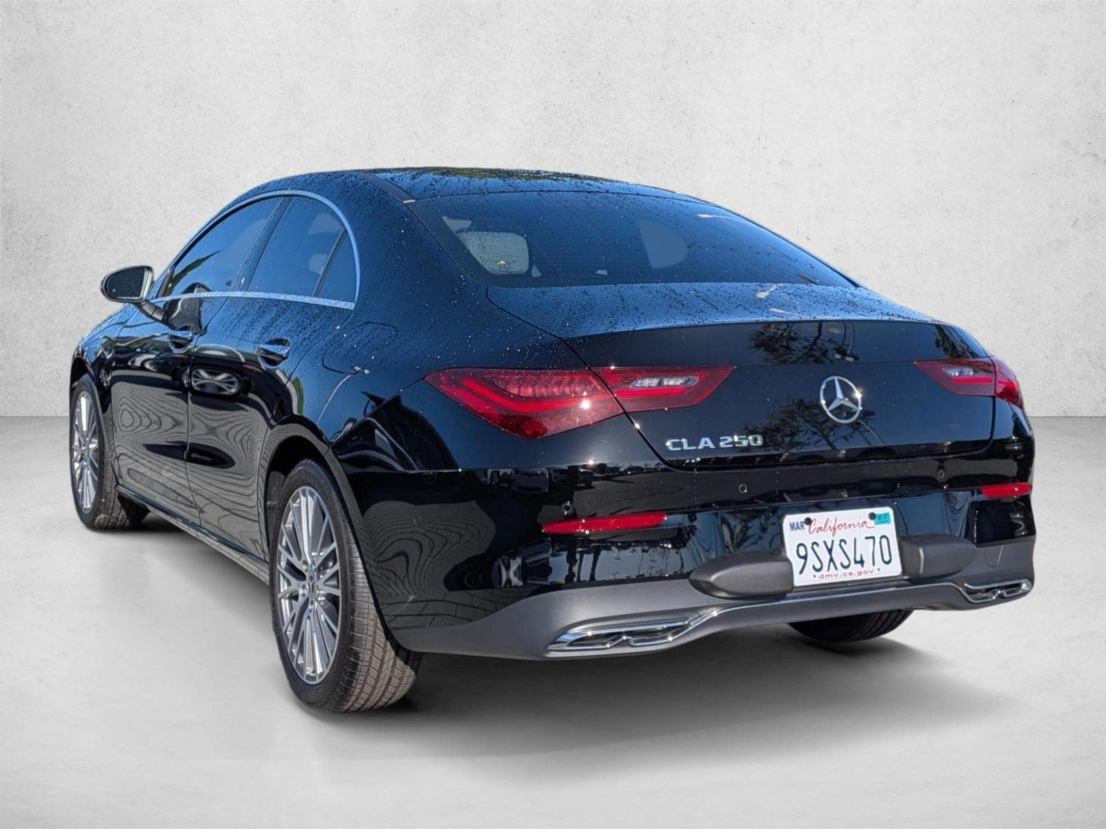 2025 Mercedes-Benz CLA photo 3