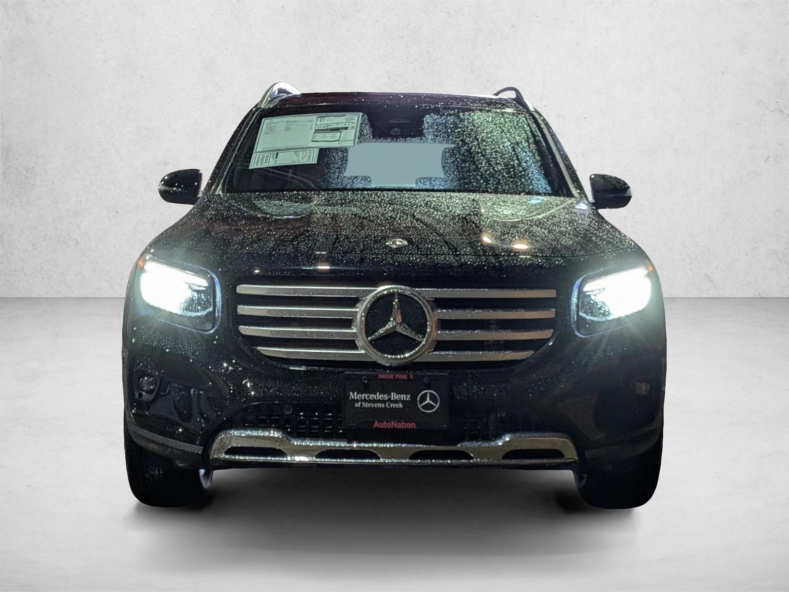 2026 Mercedes-Benz GLB 4MATIC photo 6