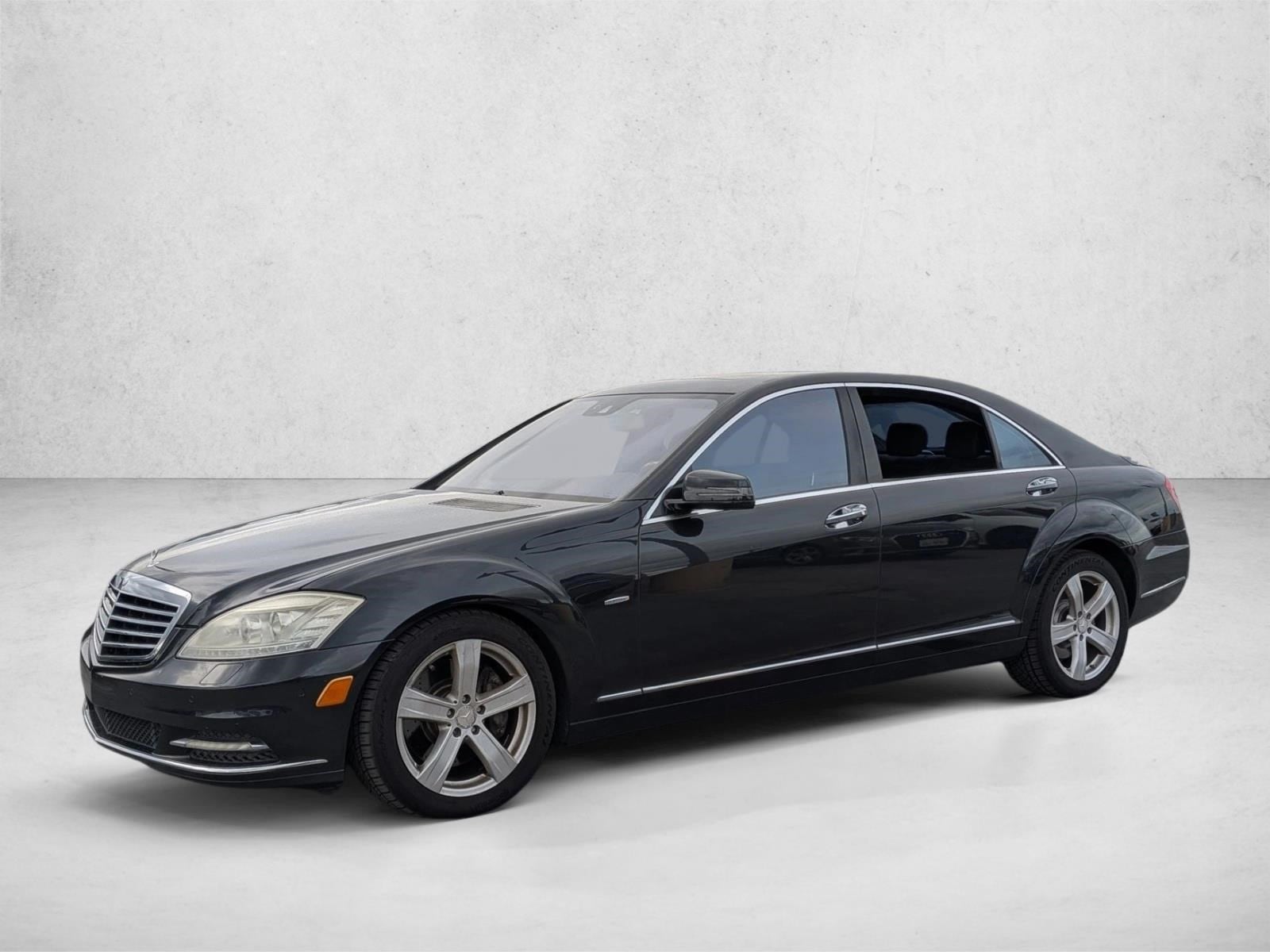 2012 Mercedes-Benz S-Class S550