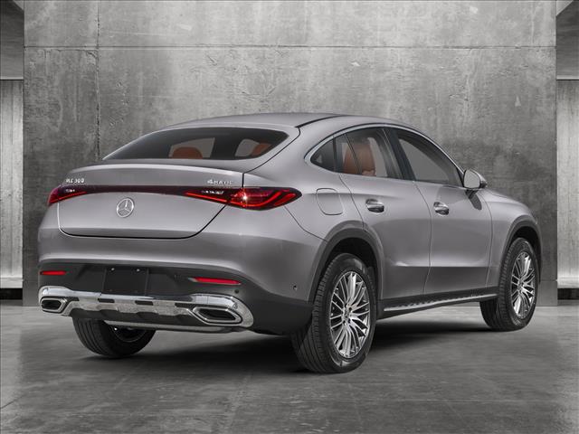 2025 Mercedes Benz GLC 300 AMG photo 2