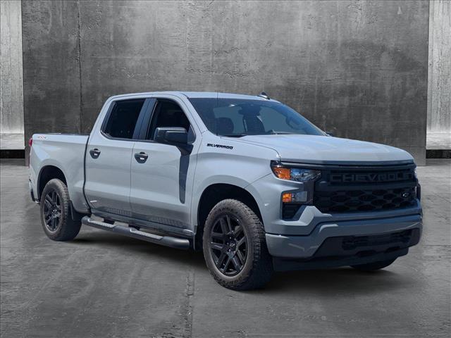 2024 Chevrolet Silverado 1500 Custom photo 3