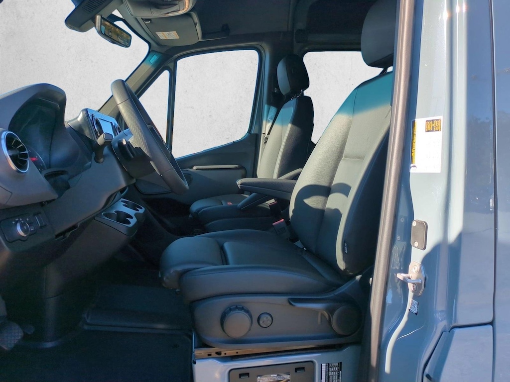 New 2026 Mercedes-Benz Sprinter Cargo Van 2500 Standard Roof I4 Diesel 144" RWD Van Cargo Van