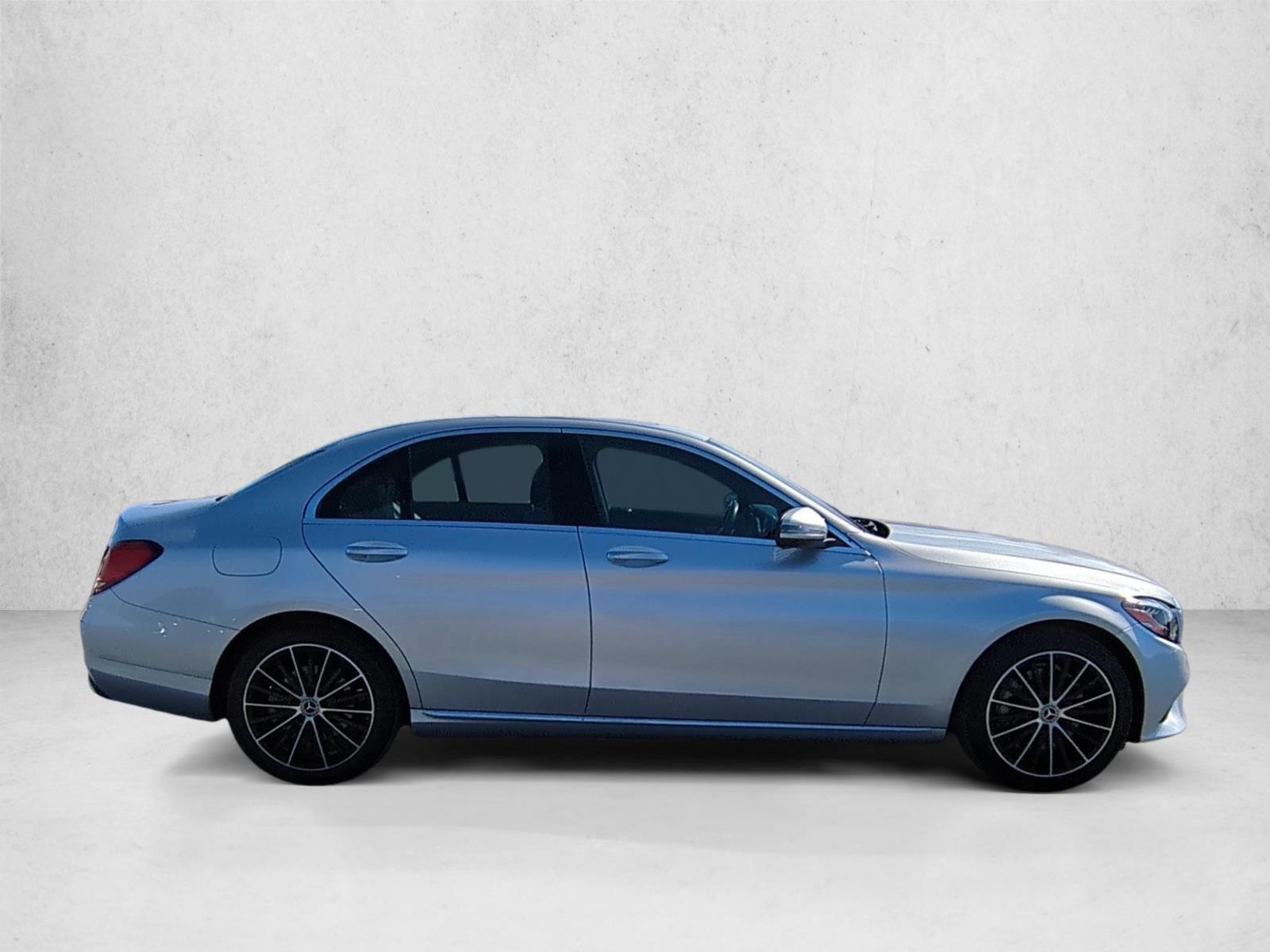 2020 Mercedes Benz C 300 Sedan photo 4