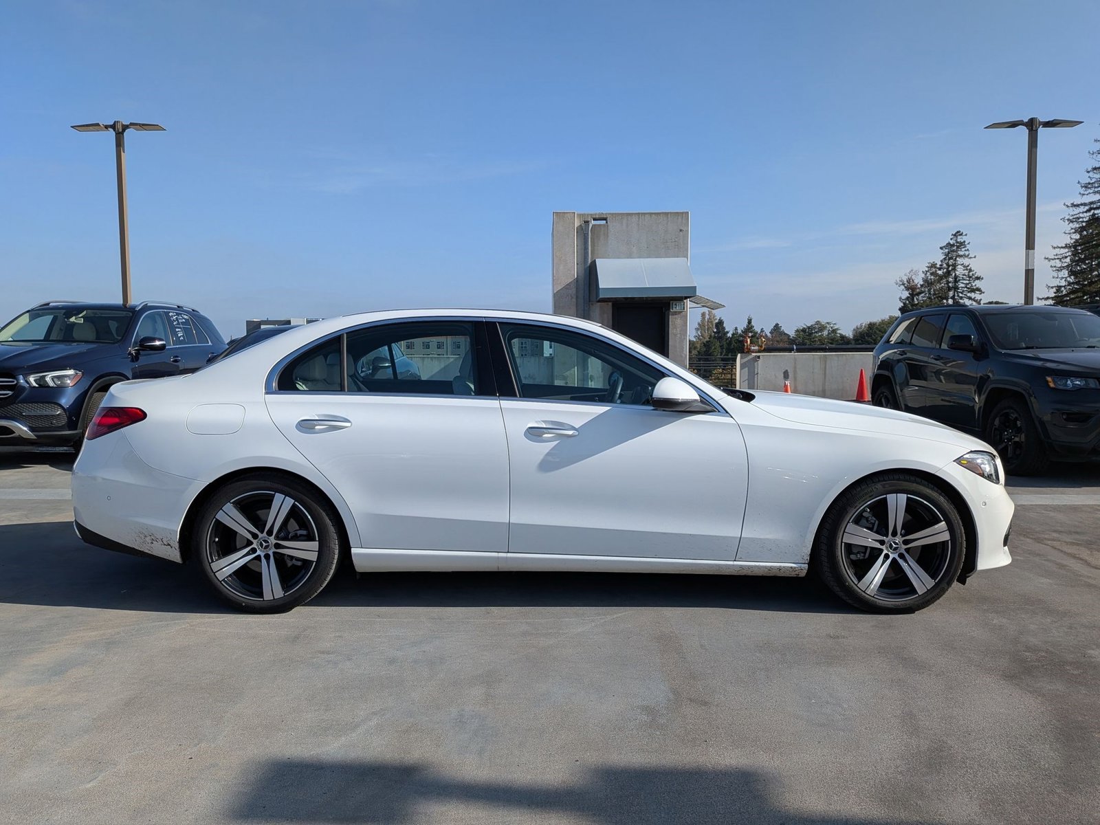 2025 Mercedes Benz C 300 4MATIC Sedan photo 2