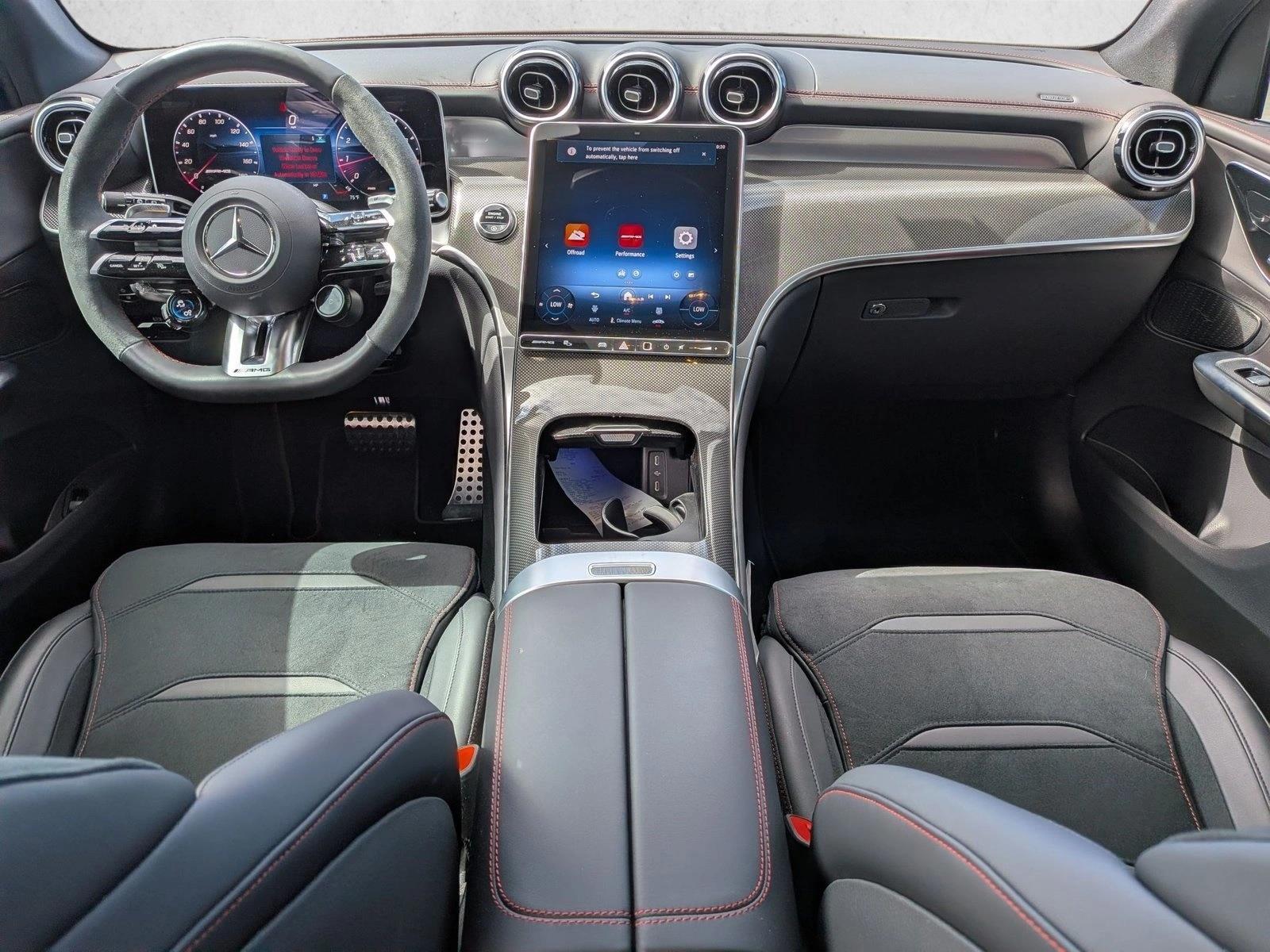 2025 Mercedes-Benz GLC AMG GLC43 - Photo 16