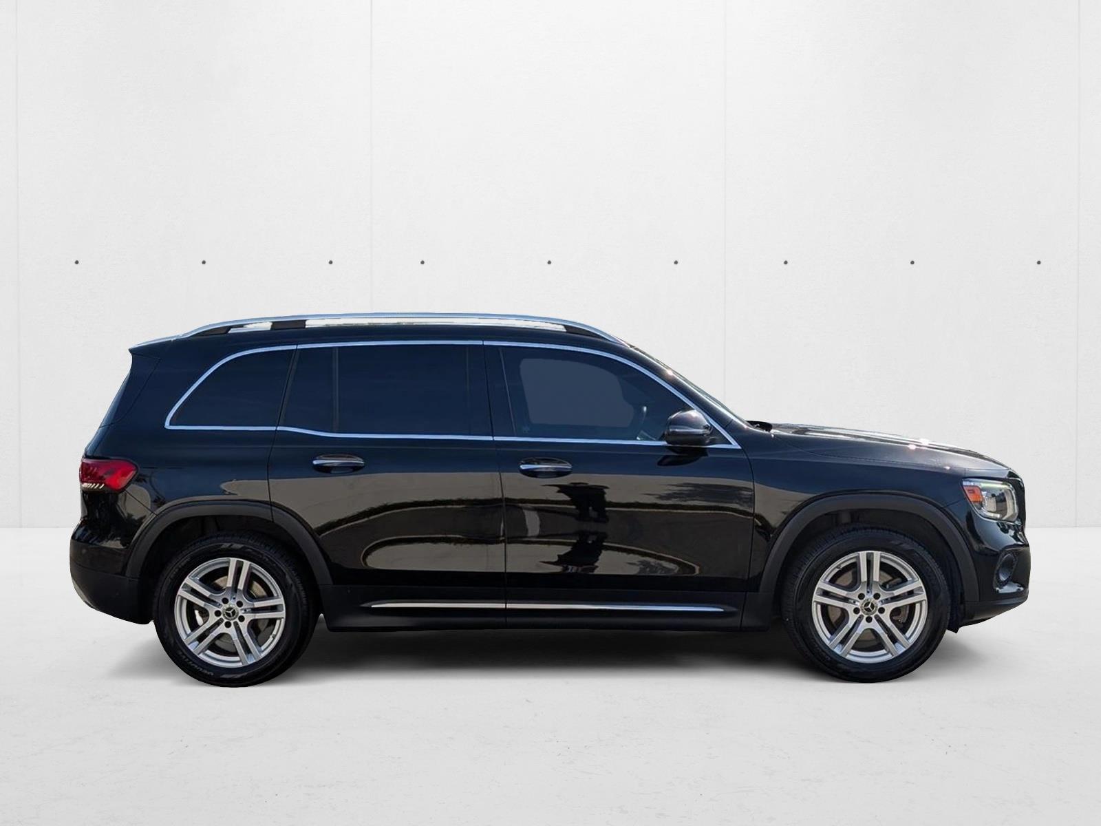 2020 Mercedes Benz GLB 250 4MATIC photo 4