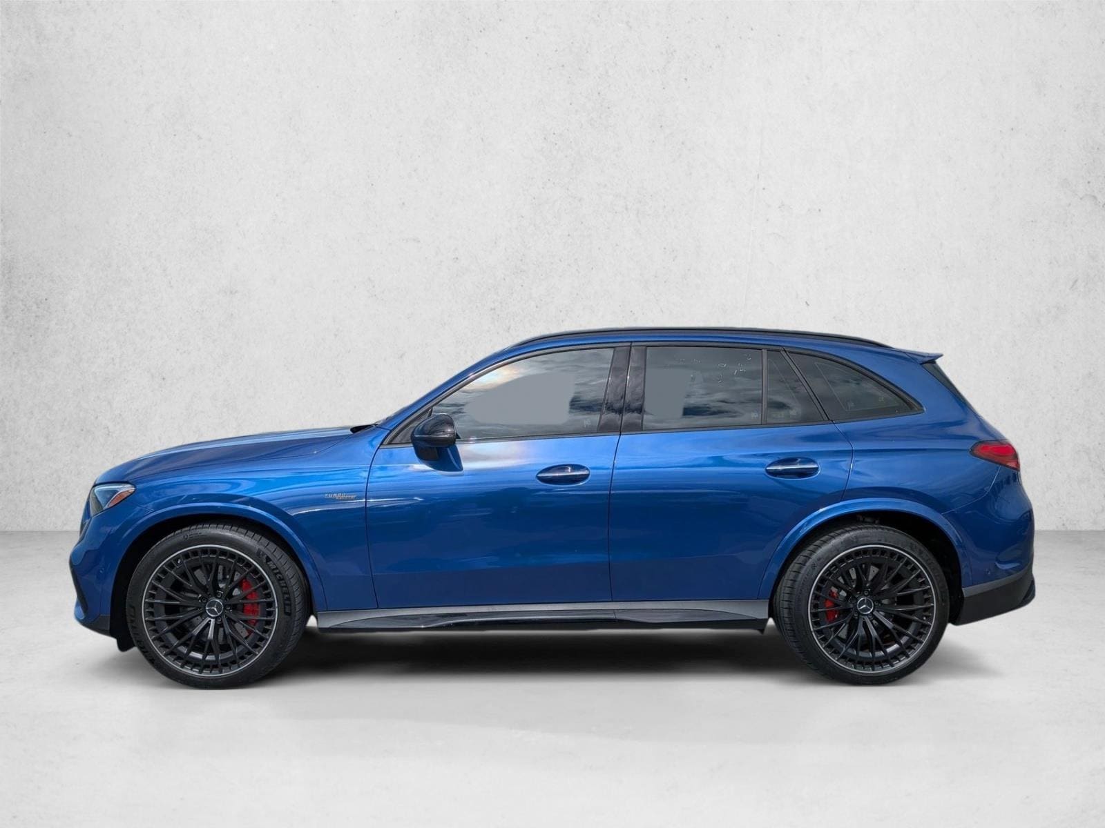 2025 Mercedes-Benz GLC AMG GLC43 - Photo 8