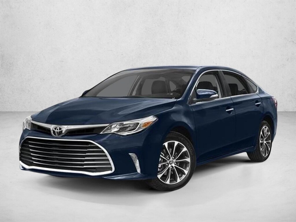 Used 2017 Toyota Avalon XLE Sedan