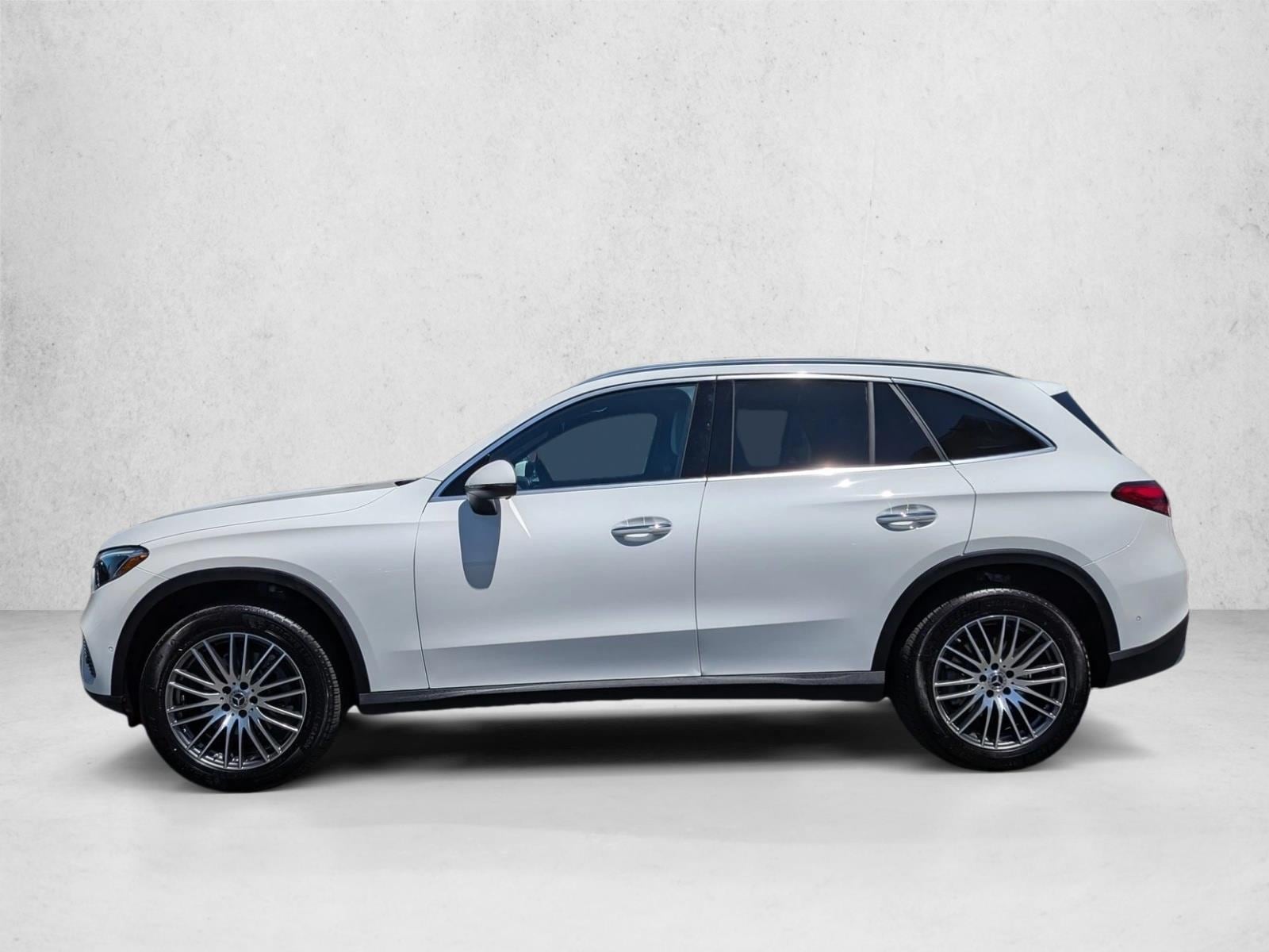 2026 Mercedes-Benz GLC Base - Photo 8