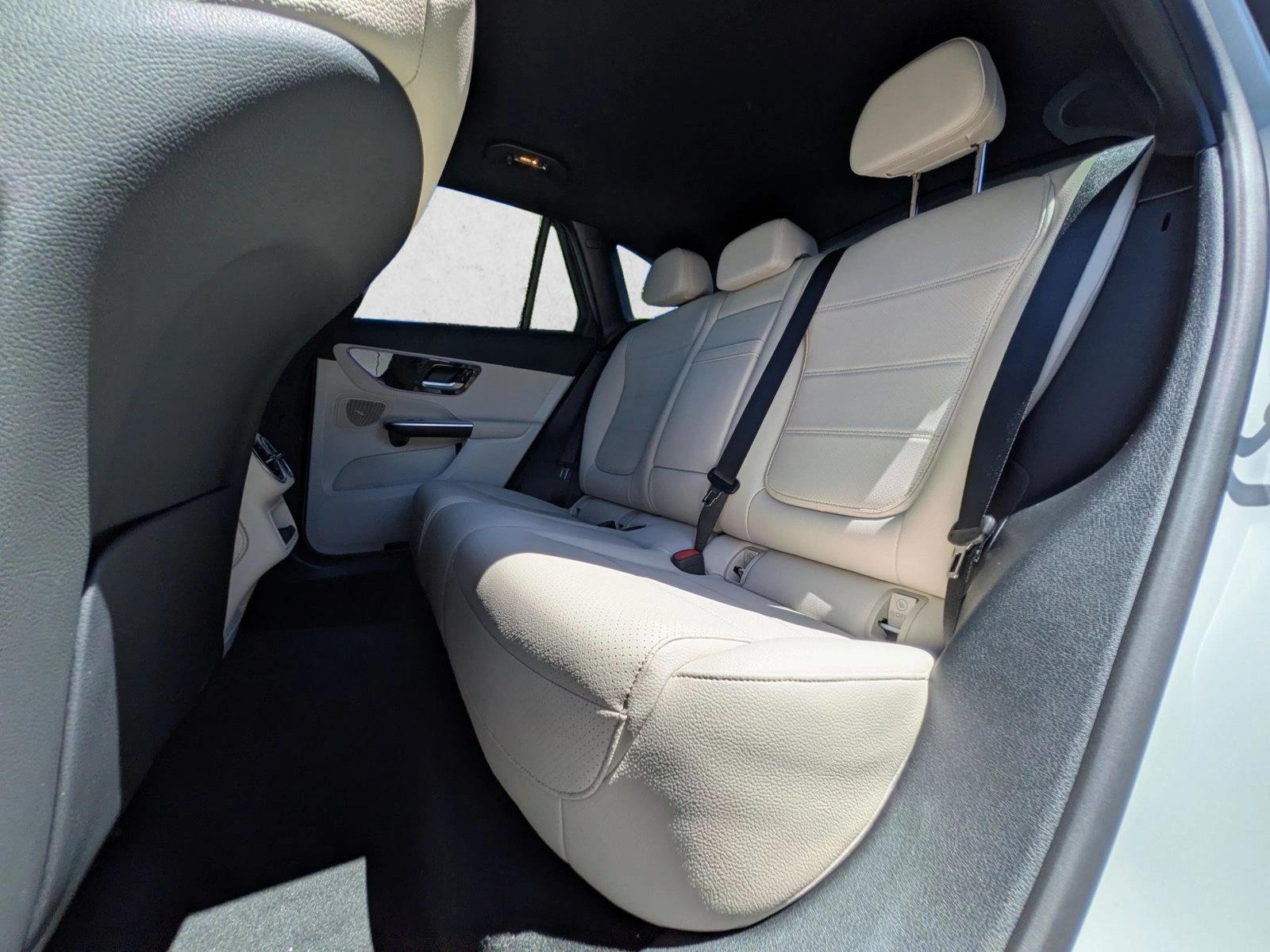 2026 Mercedes-Benz GLC Base - Photo 17