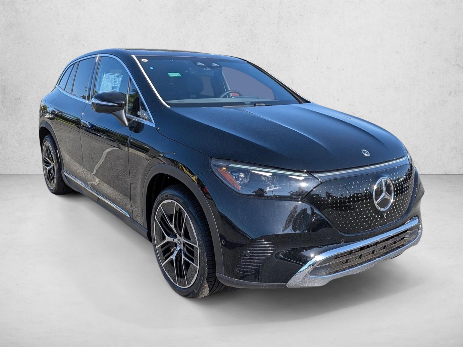 2026 Mercedes-Benz EQE EQE 320+ SUV photo 6