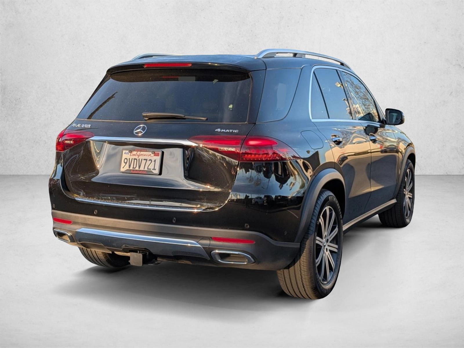 2026 Mercedes-Benz GLE 4MATIC photo 4