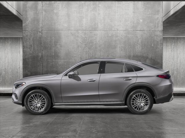 2025 Mercedes Benz GLC 300 AMG photo 3
