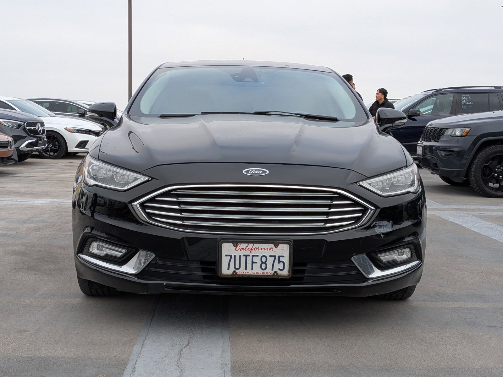 2017 Ford Fusion Energi Titanium photo 2