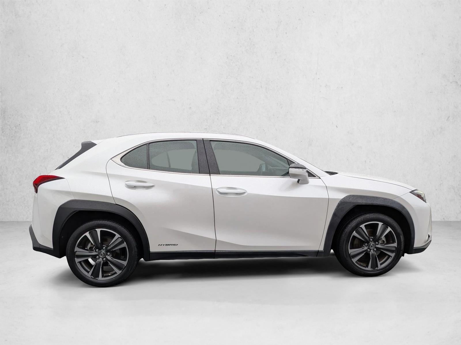 2020 LEXUS UX photo 4