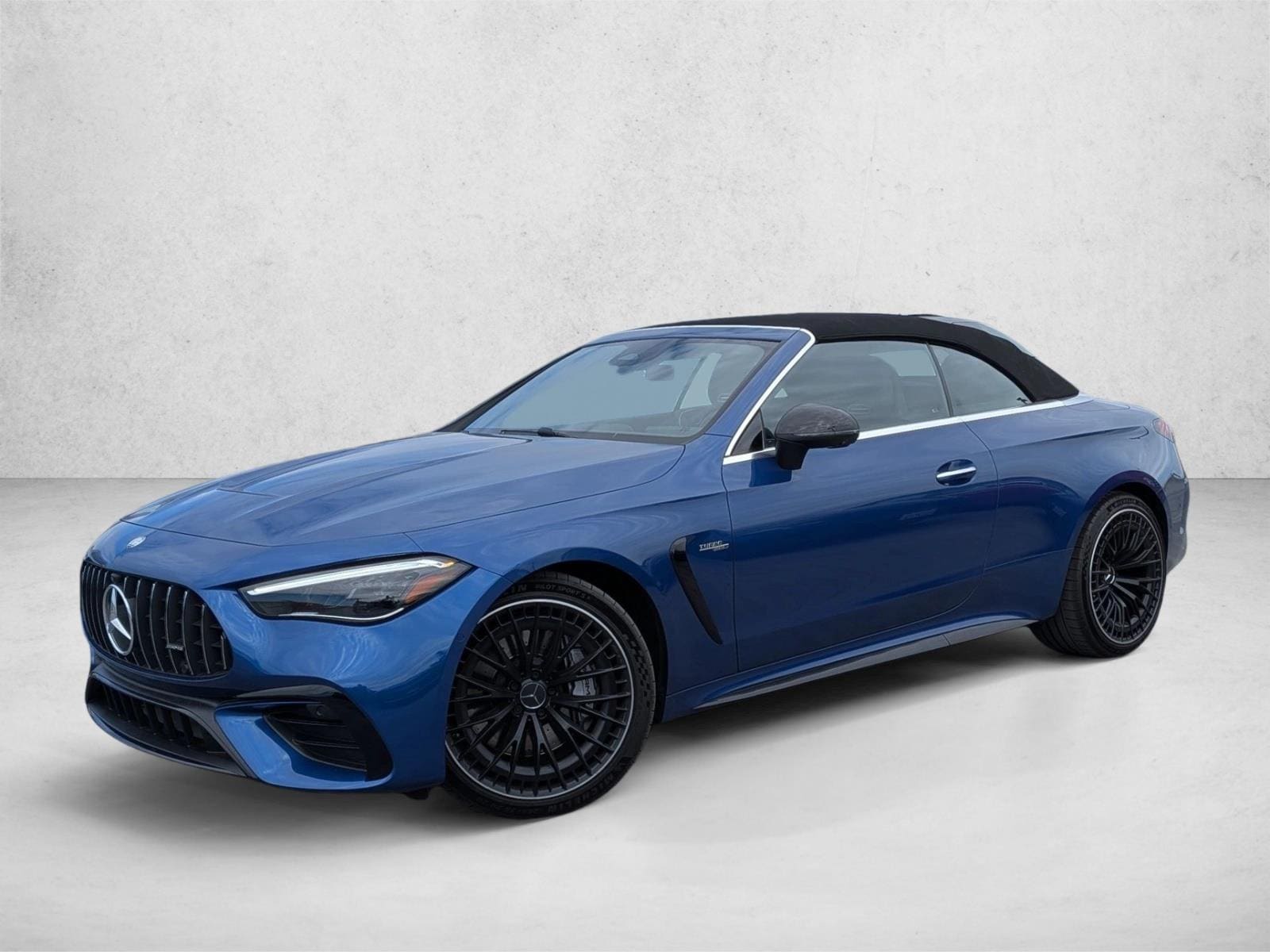 2025 Mercedes-Benz CLE AMG 53 4Matic Cabriolet's photo