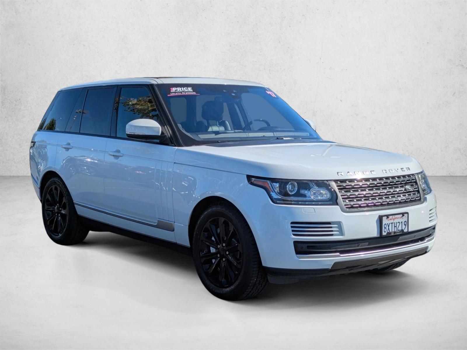 2017 Land Rover Range Rover SuperCharged HSE photo 3